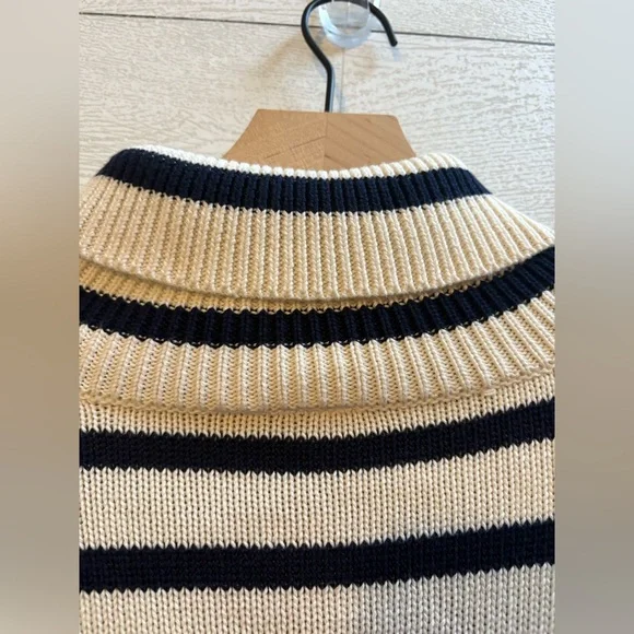 Gap 24/7 Split Hem Striped Turtleneck Sweater, NWT, Size XL in Cream and Navy - Picture 12 of 14